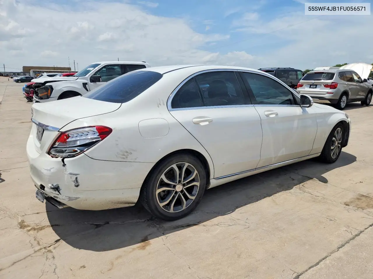 2015 Mercedes-Benz C 300 VIN: 55SWF4JB1FU056571 Lot: 61093826