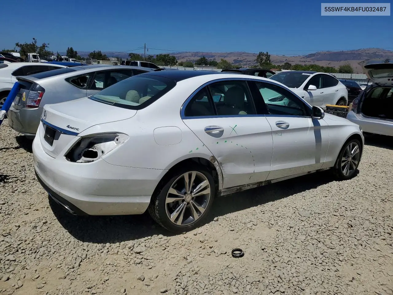 2015 Mercedes-Benz C 300 4Matic VIN: 55SWF4KB4FU032487 Lot: 61565536
