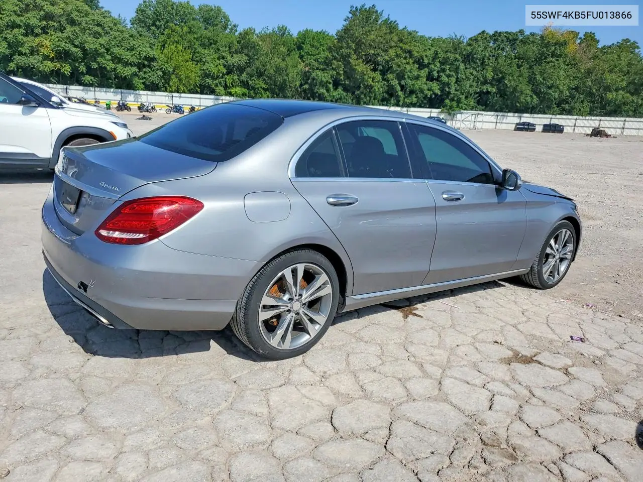 2015 Mercedes-Benz C 300 4Matic VIN: 55SWF4KB5FU013866 Lot: 61716546
