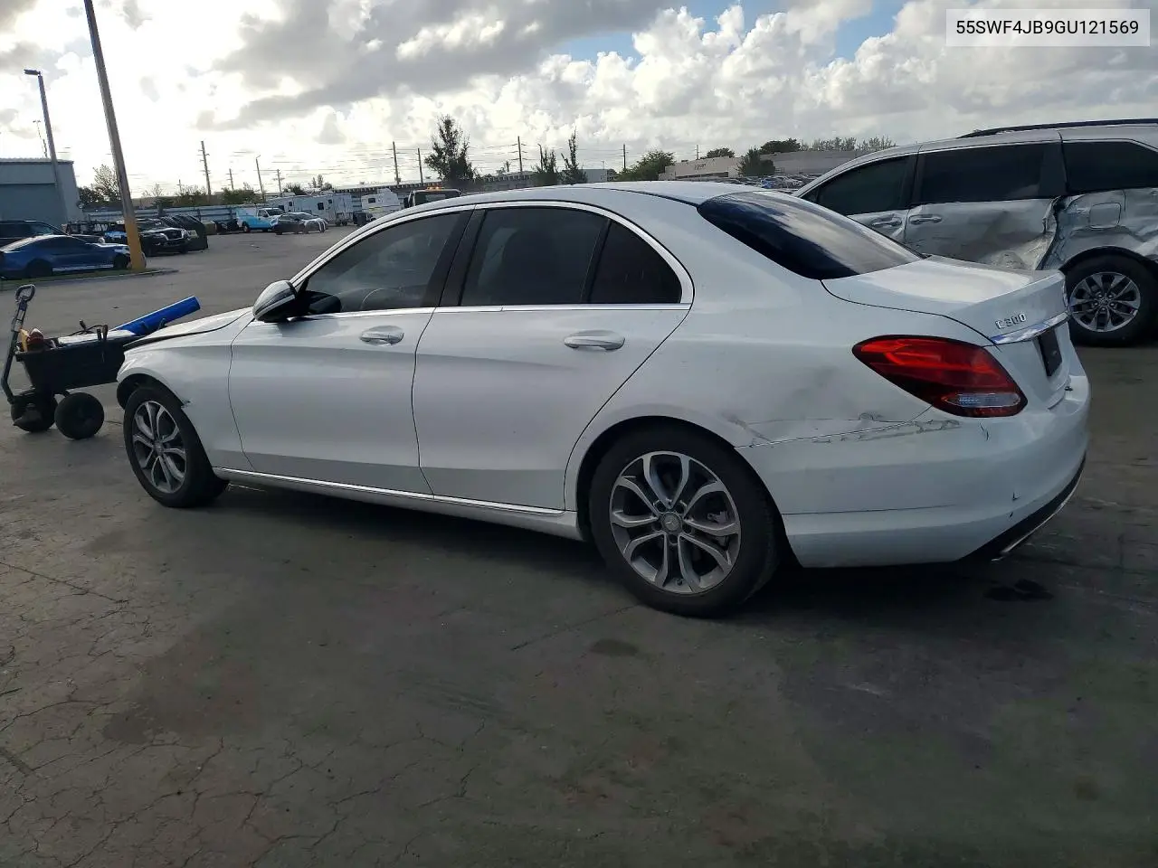 IV (W205)
