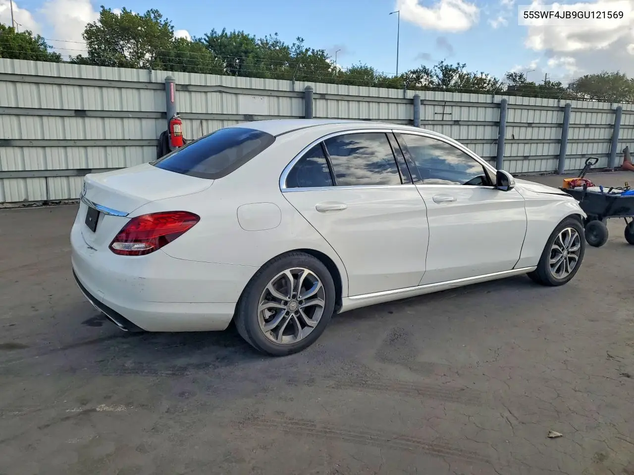 IV (W205)