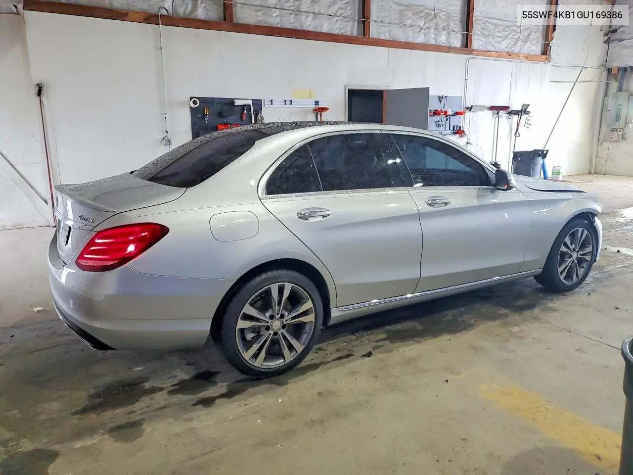 IV (W205)