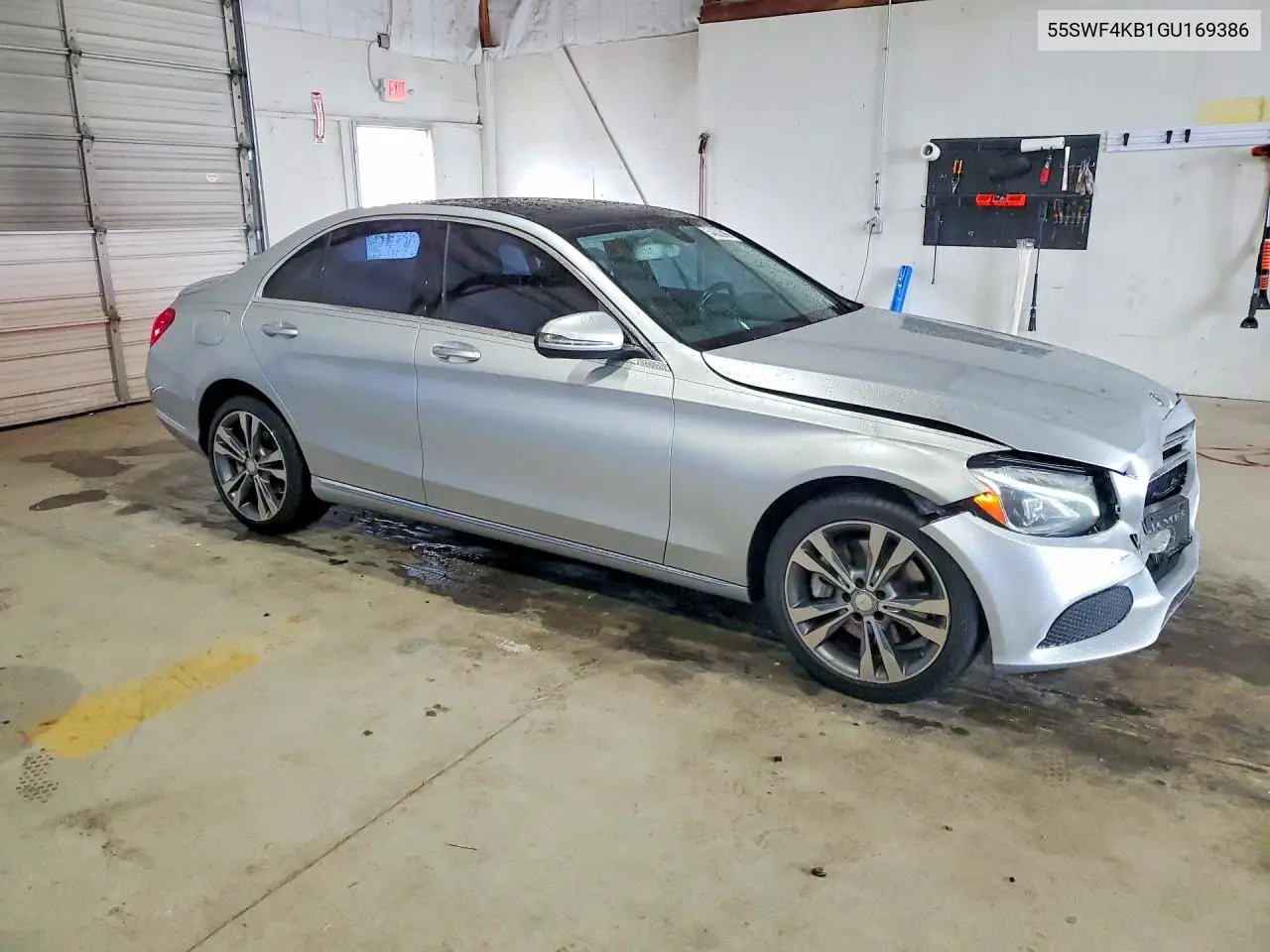 IV (W205)