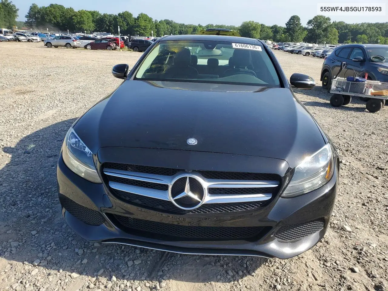 2016 Mercedes-Benz C 300 VIN: 55SWF4JB5GU178593 Lot: 61606136