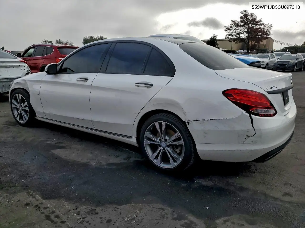 55SWF4JB5GU097318 2016 Mercedes-Benz C 300