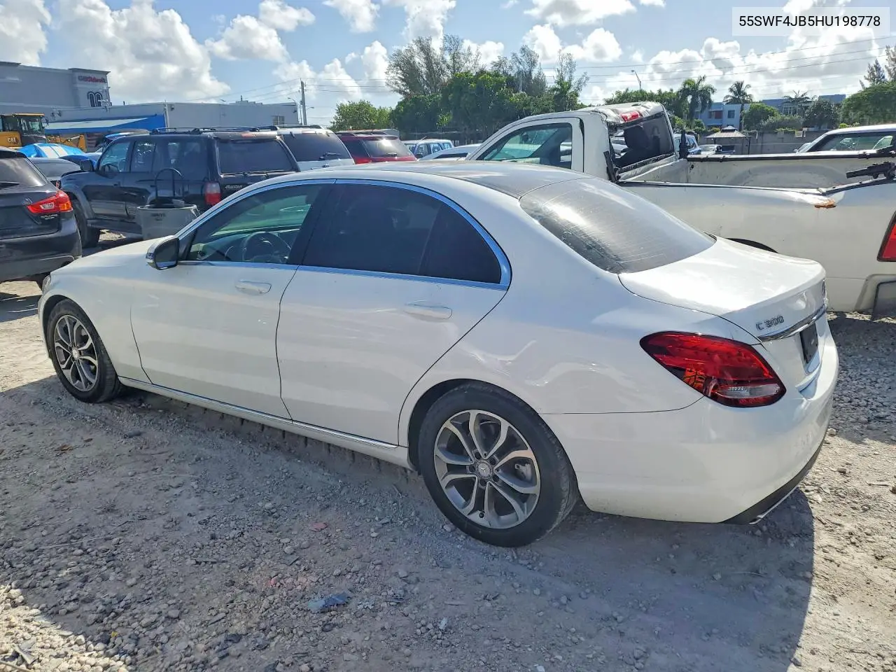 2017 Mercedes-Benz C 300 VIN: 55SWF4JB5HU198778 Lot: 62110416