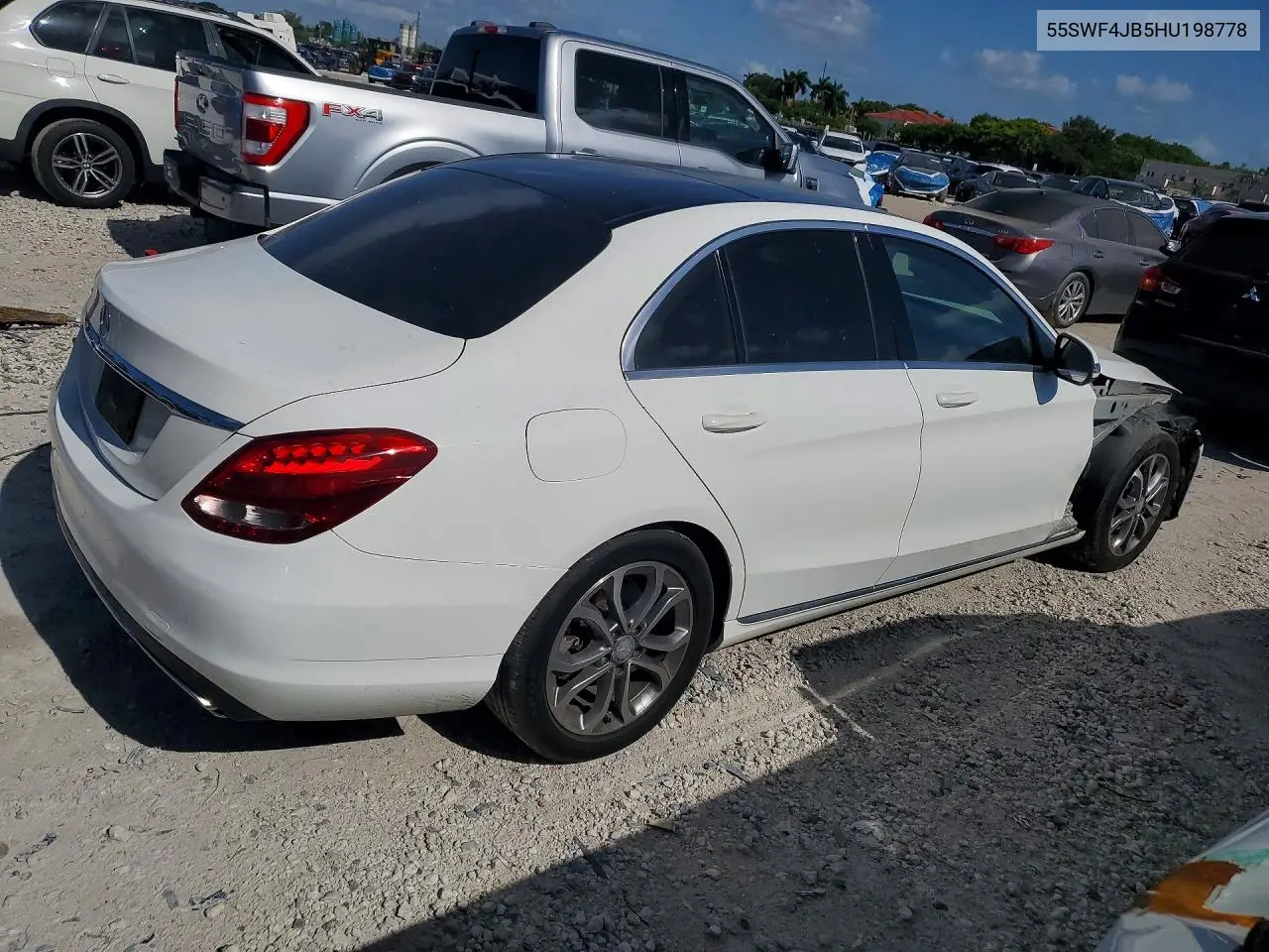 2017 Mercedes-Benz C 300 VIN: 55SWF4JB5HU198778 Lot: 62110416
