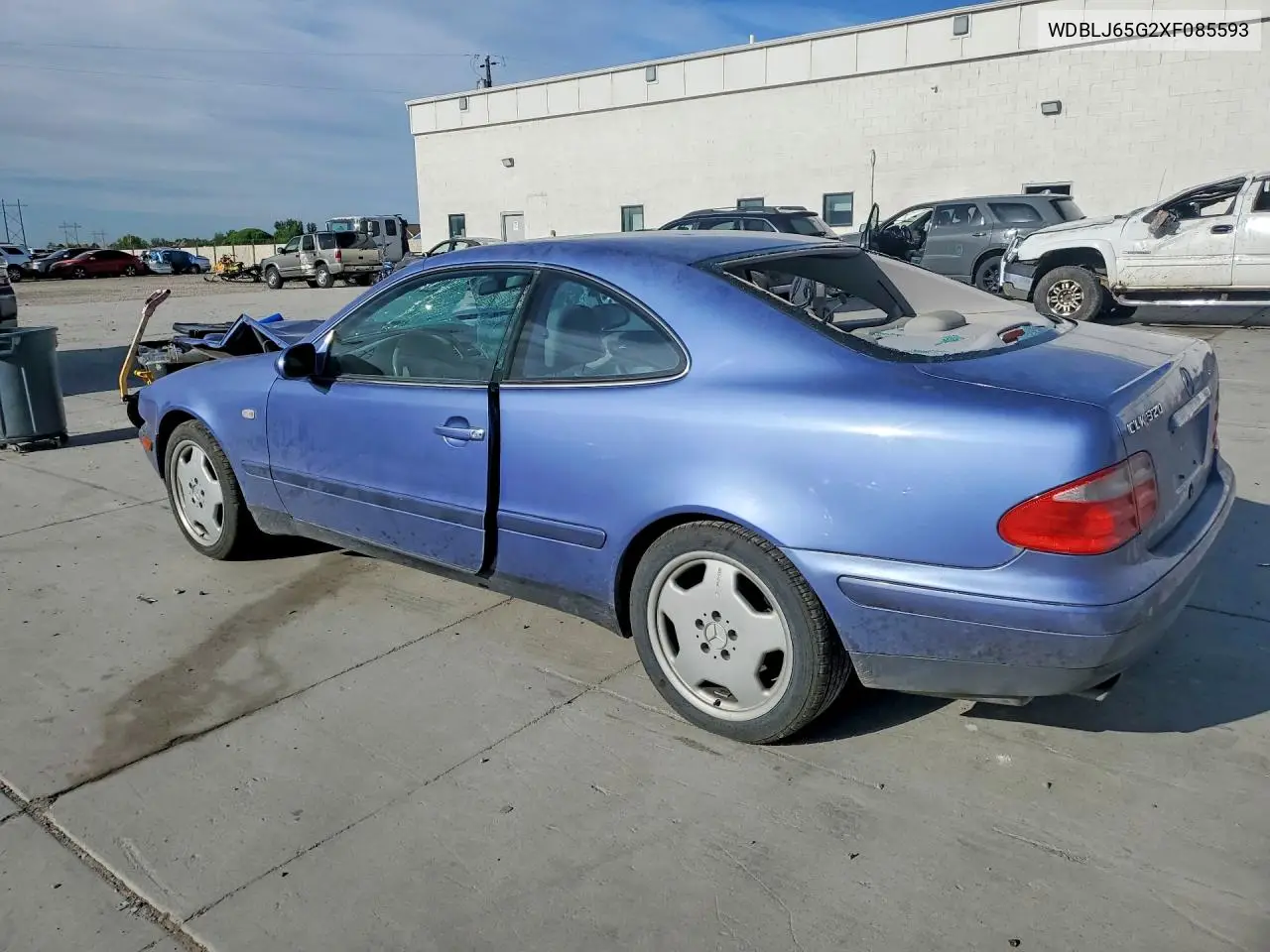 1999 Mercedes-Benz Clk 320 VIN: WDBLJ65G2XF085593 Lot: 56525466