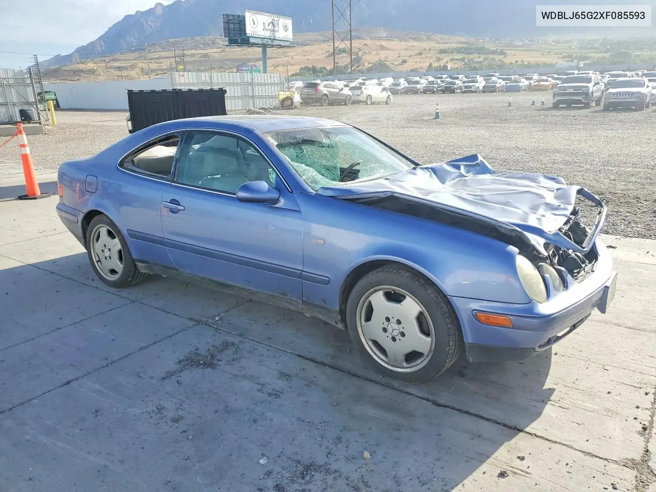 1999 Mercedes-Benz Clk 320 VIN: WDBLJ65G2XF085593 Lot: 56525466