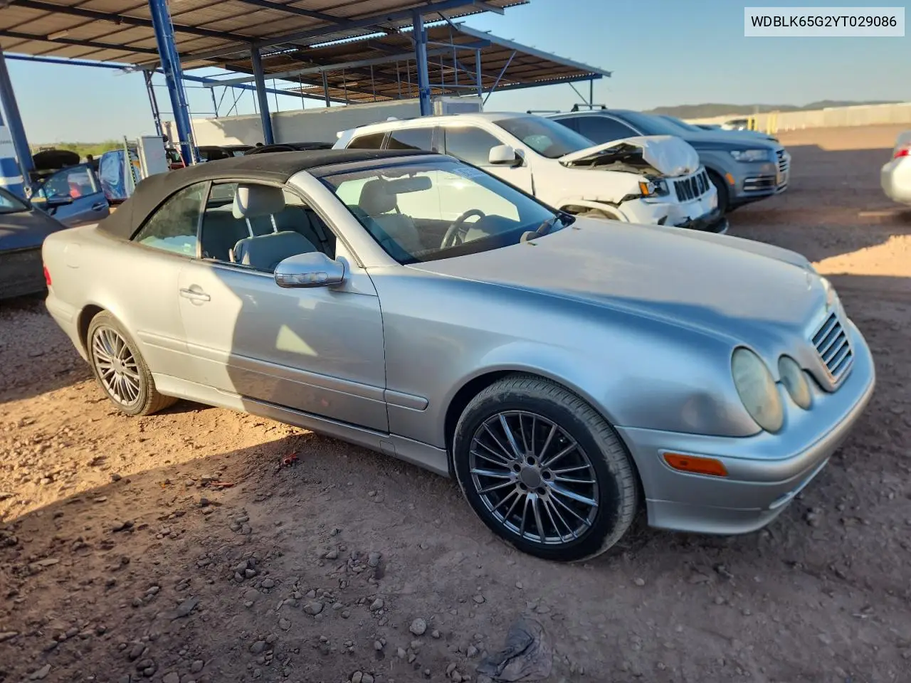2000 Mercedes-Benz Clk 320 VIN: WDBLK65G2YT029086 Lot: 92126855