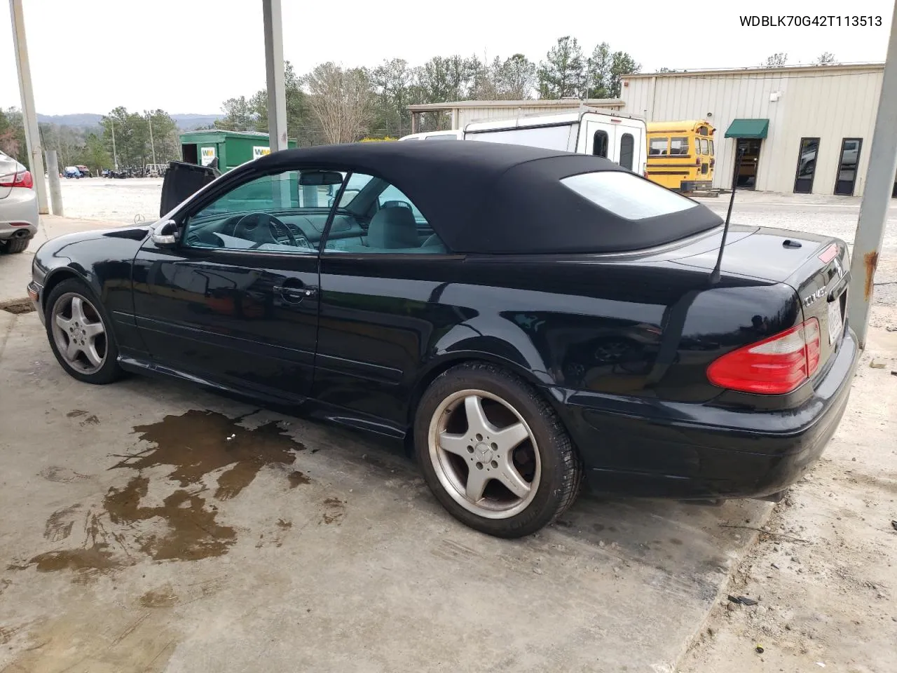2002 Mercedes Benz Clk VIN: WDBLK70G42T113513 Lot: 62746874