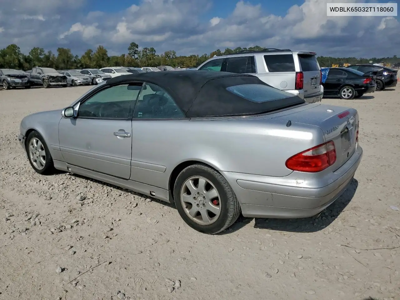 2002 Mercedes-Benz Clk 320 VIN: WDBLK65G32T118060 Lot: 93620155