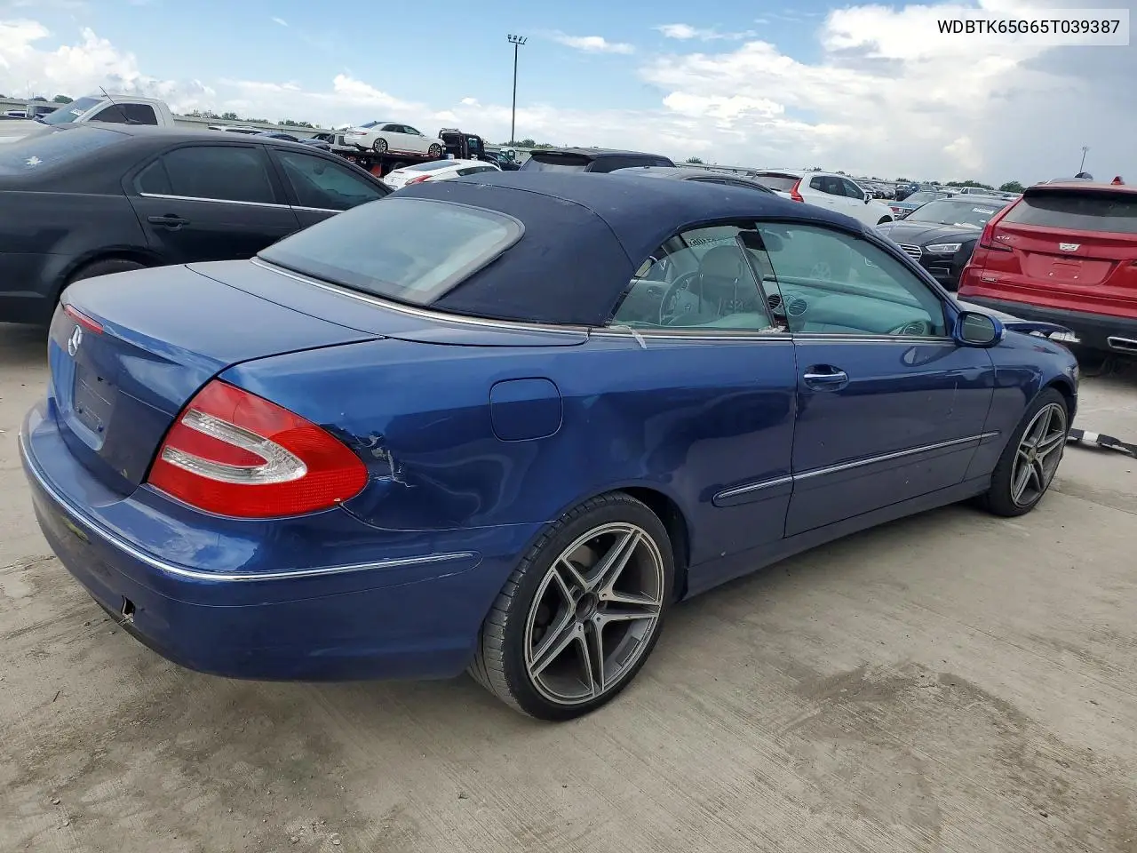 2005 Mercedes-Benz Clk 320 VIN: WDBTK65G65T039387 Lot: 55837106