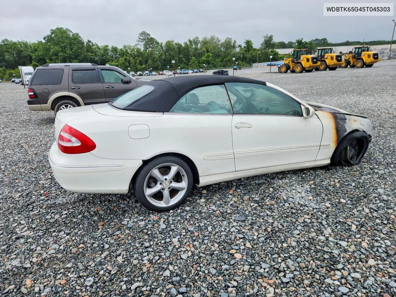 2005 Mercedes-Benz Clk 320 VIN: WDBTK65G45T045303 Lot: 58024086