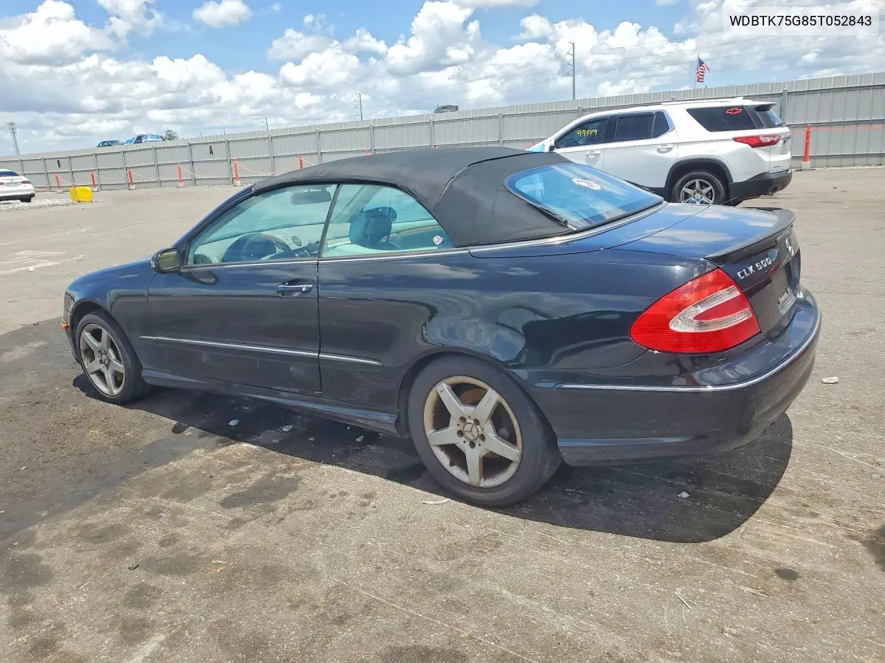 2005 Mercedes-Benz Clk 500 VIN: WDBTK75G85T052843 Lot: 60896786