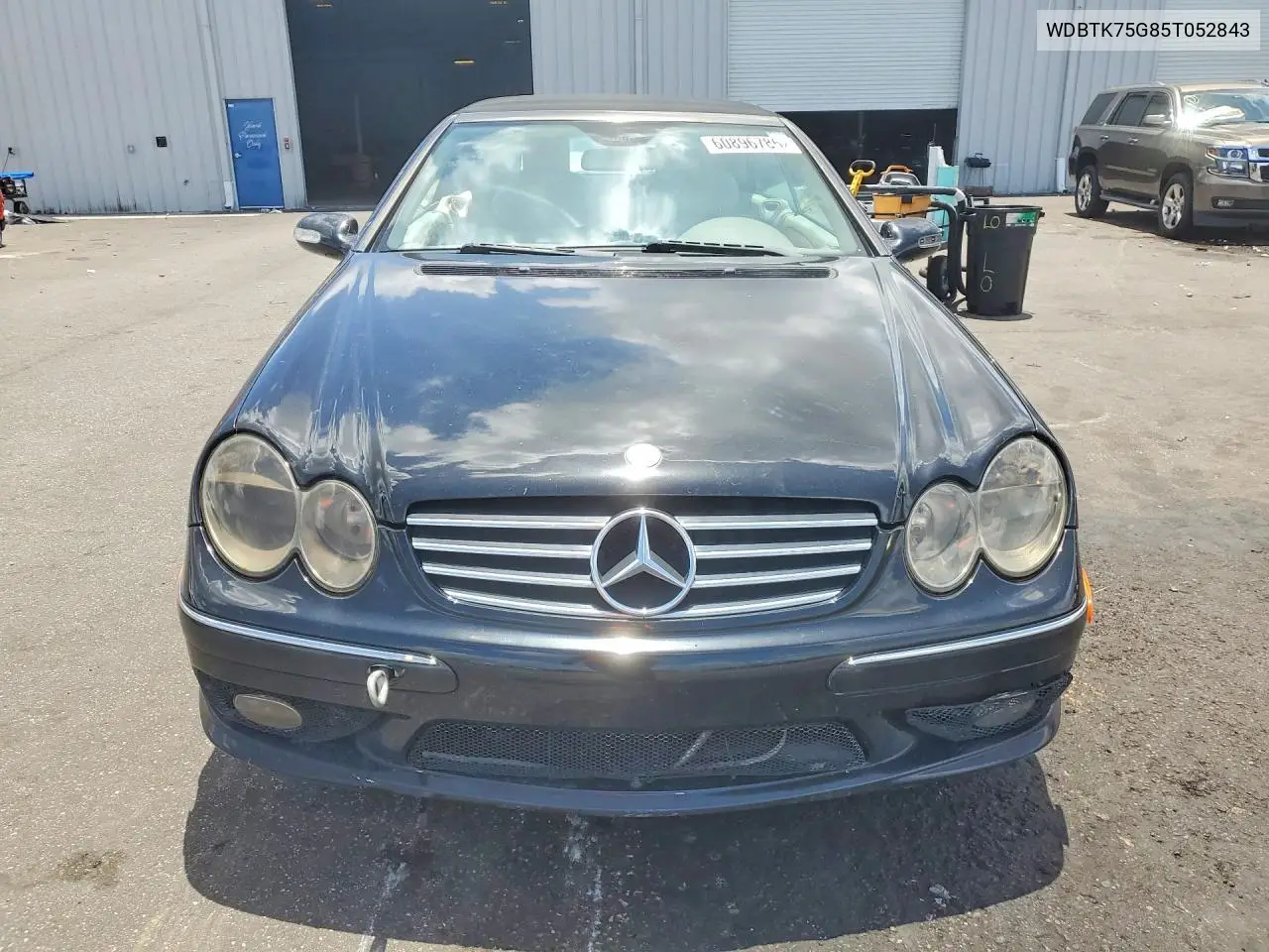 2005 Mercedes-Benz Clk 500 VIN: WDBTK75G85T052843 Lot: 60896786