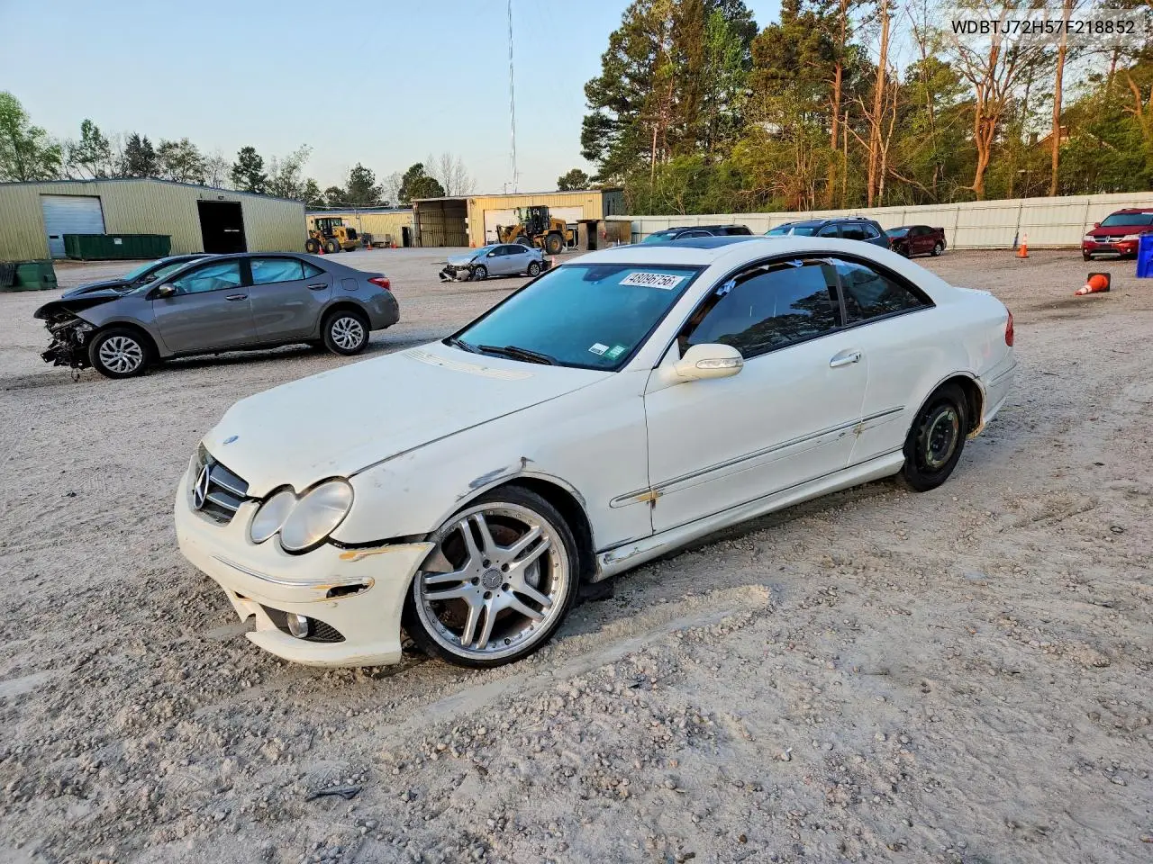 2007 Mercedes-Benz Clk 550 VIN: WDBTJ72H57F218852 Lot: 48096756