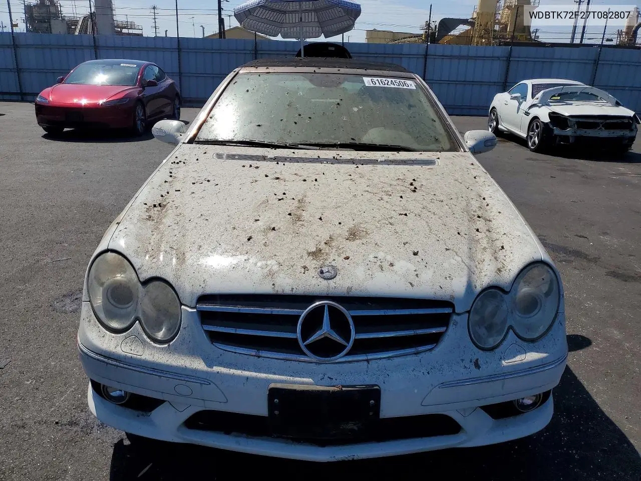 2007 Mercedes-Benz Clk 550 VIN: WDBTK72F27T082807 Lot: 61624506