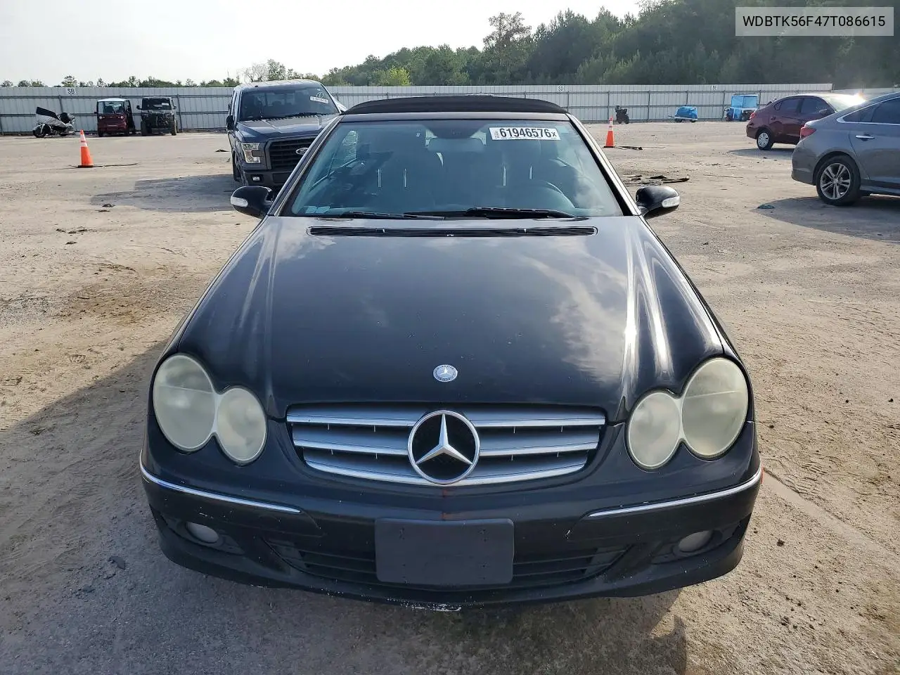 2007 Mercedes-Benz Clk 350 VIN: WDBTK56F47T086615 Lot: 61946576