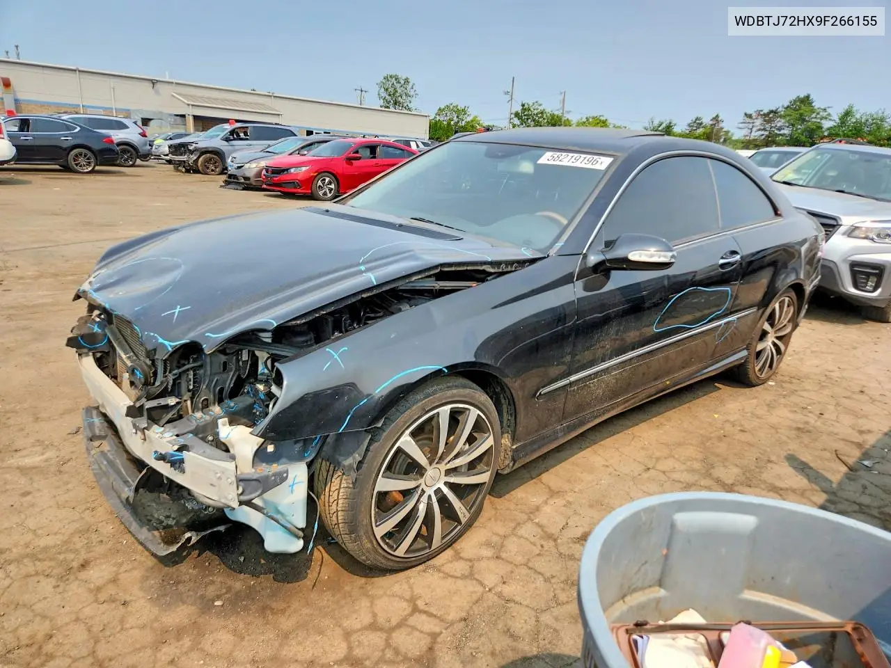 2009 Mercedes-Benz Clk 550 VIN: WDBTJ72HX9F266155 Lot: 58219196