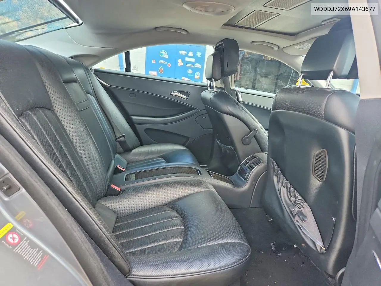 2009 Mercedes-Benz Cls 550 VIN: WDDDJ72X69A143677 Lot: 58472196