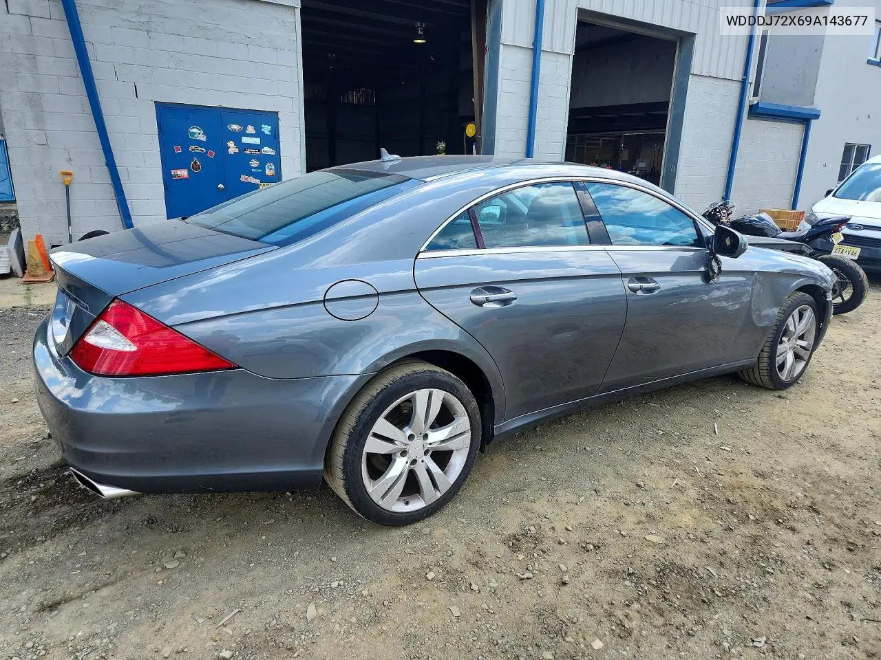 2009 Mercedes-Benz Cls 550 VIN: WDDDJ72X69A143677 Lot: 58472196