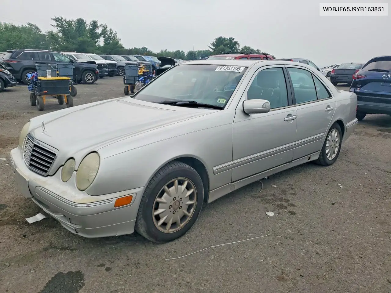2000 Mercedes-Benz E 320 VIN: WDBJF65J9YB163851 Lot: 61363106