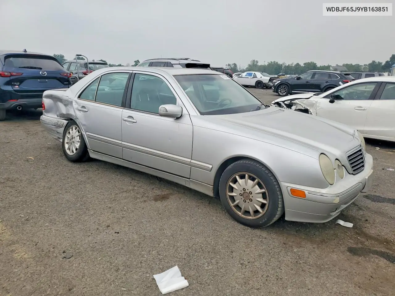 2000 Mercedes-Benz E 320 VIN: WDBJF65J9YB163851 Lot: 61363106