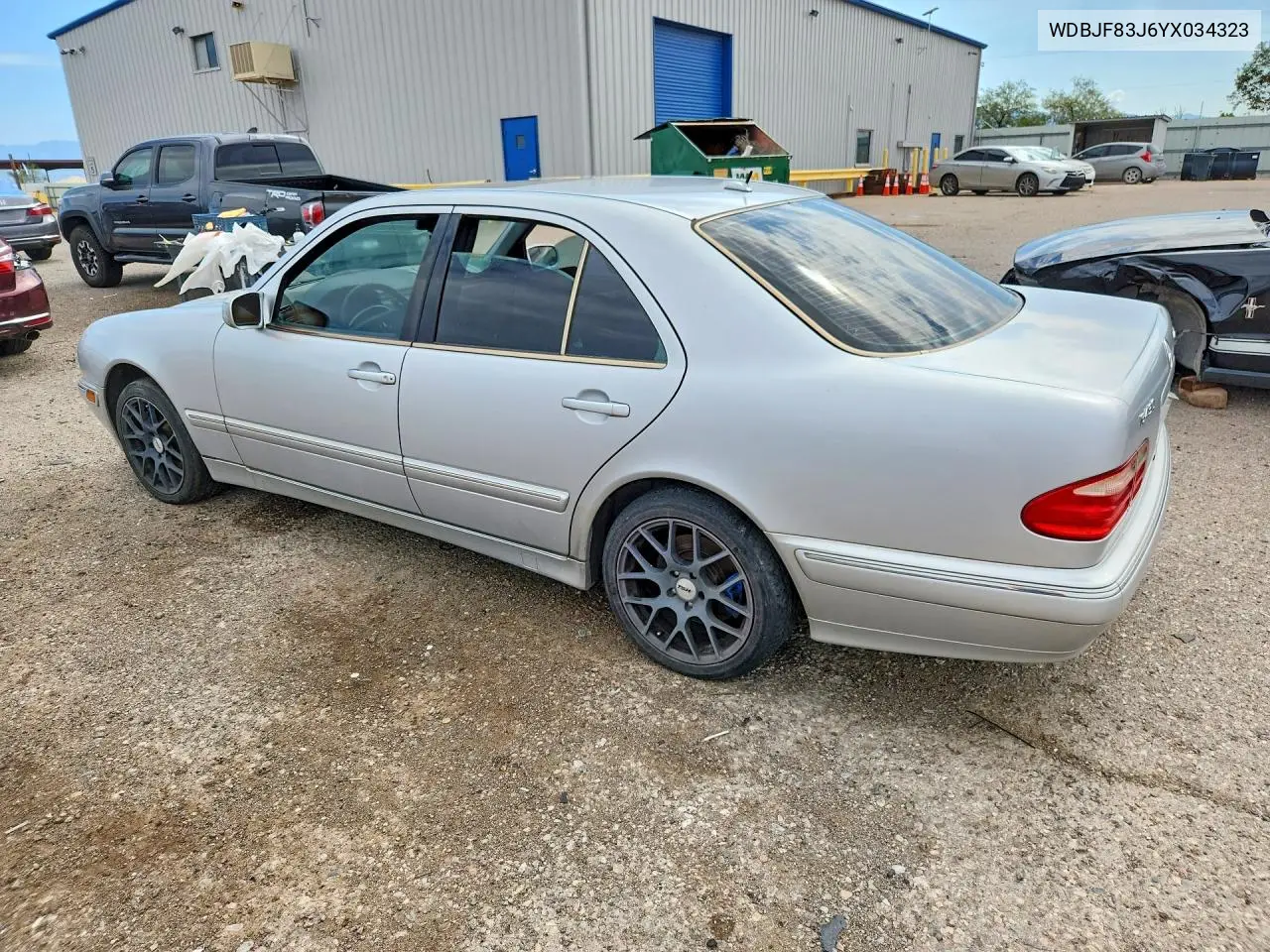2000 Mercedes-Benz E 430 VIN: WDBJF83J6YX034323 Lot: 61947786
