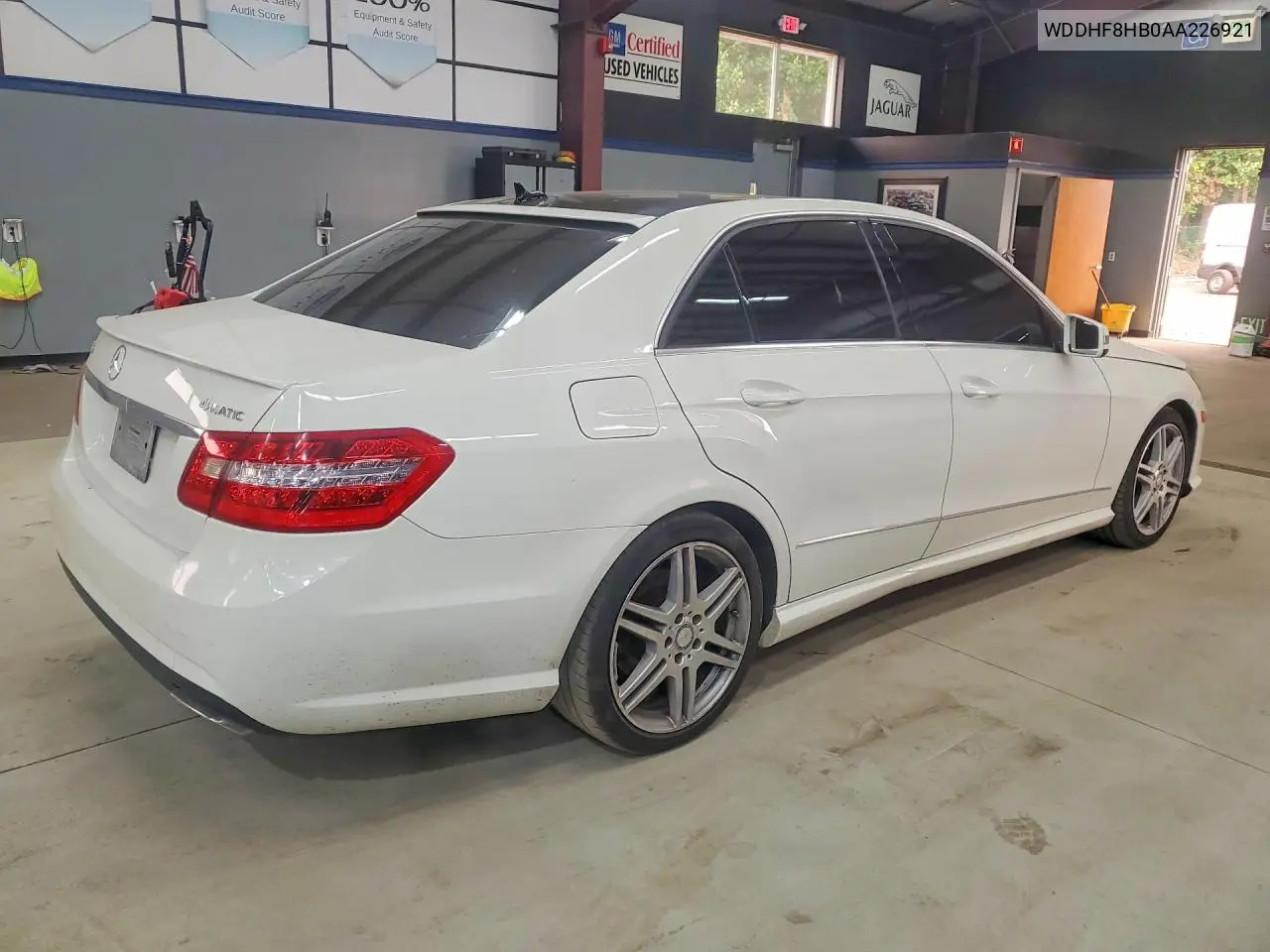 2010 Mercedes-Benz E 350 4Matic VIN: WDDHF8HB0AA226921 Lot: 59362186
