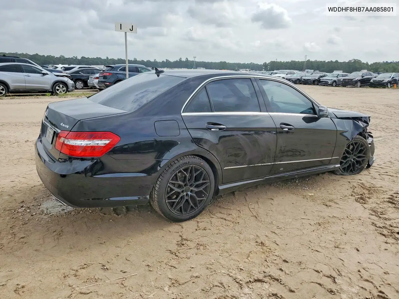 2010 Mercedes-Benz E 350 4Matic VIN: WDDHF8HB7AA085801 Lot: 61137436