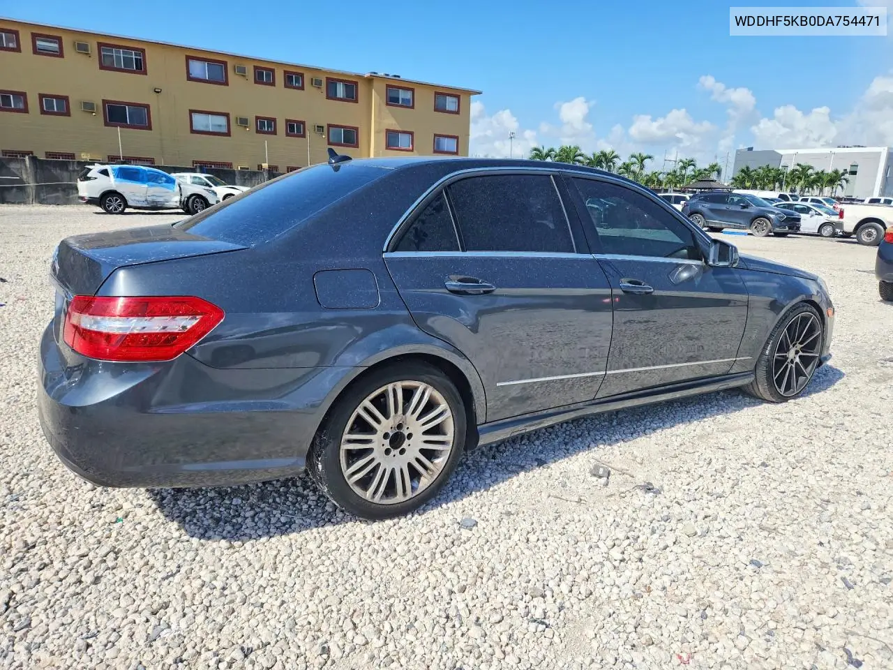 2013 Mercedes-Benz E 350 VIN: WDDHF5KB0DA754471 Lot: 58691696