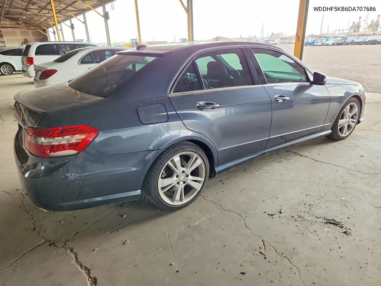 2013 Mercedes-Benz E 350 VIN: WDDHF5KB6DA707686 Lot: 61122326