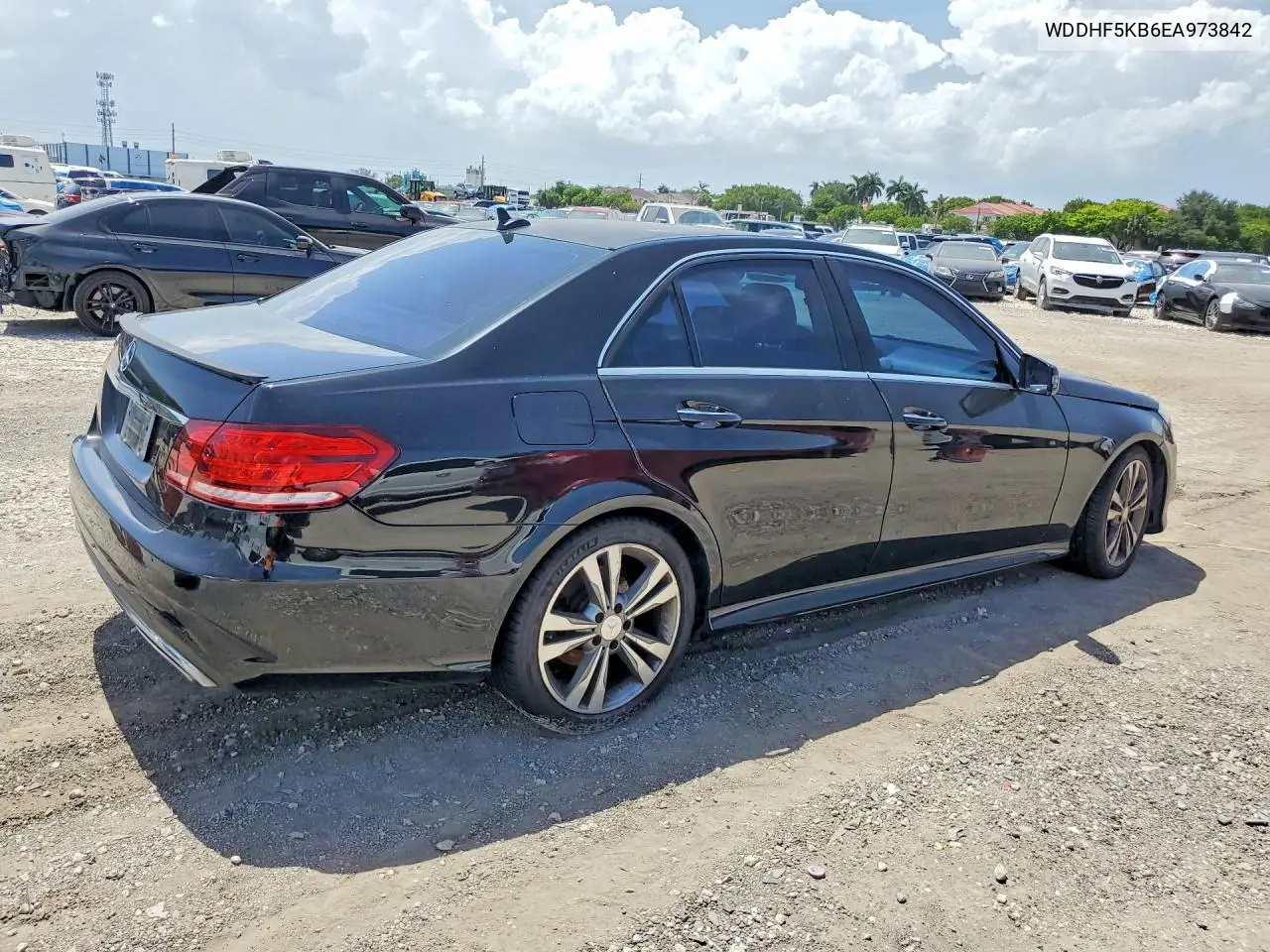 2014 Mercedes-Benz E 350 VIN: WDDHF5KB6EA973842 Lot: 61207106