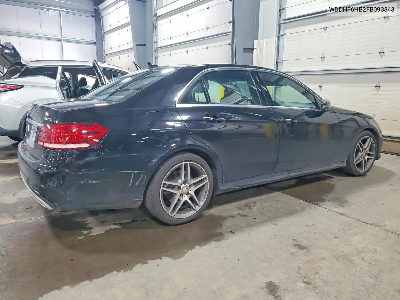 2015 Mercedes-Benz E 400 4Matic VIN: WDDHF6HB2FB093343 Lot: 58409946