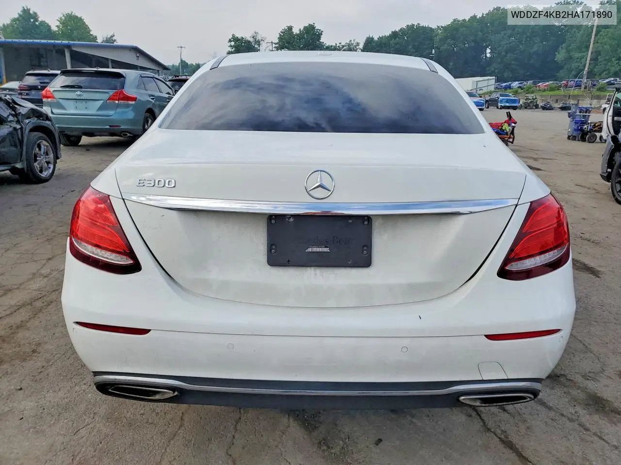 2017 Mercedes-Benz E 300 4Matic VIN: WDDZF4KB2HA171890 Lot: 61016056