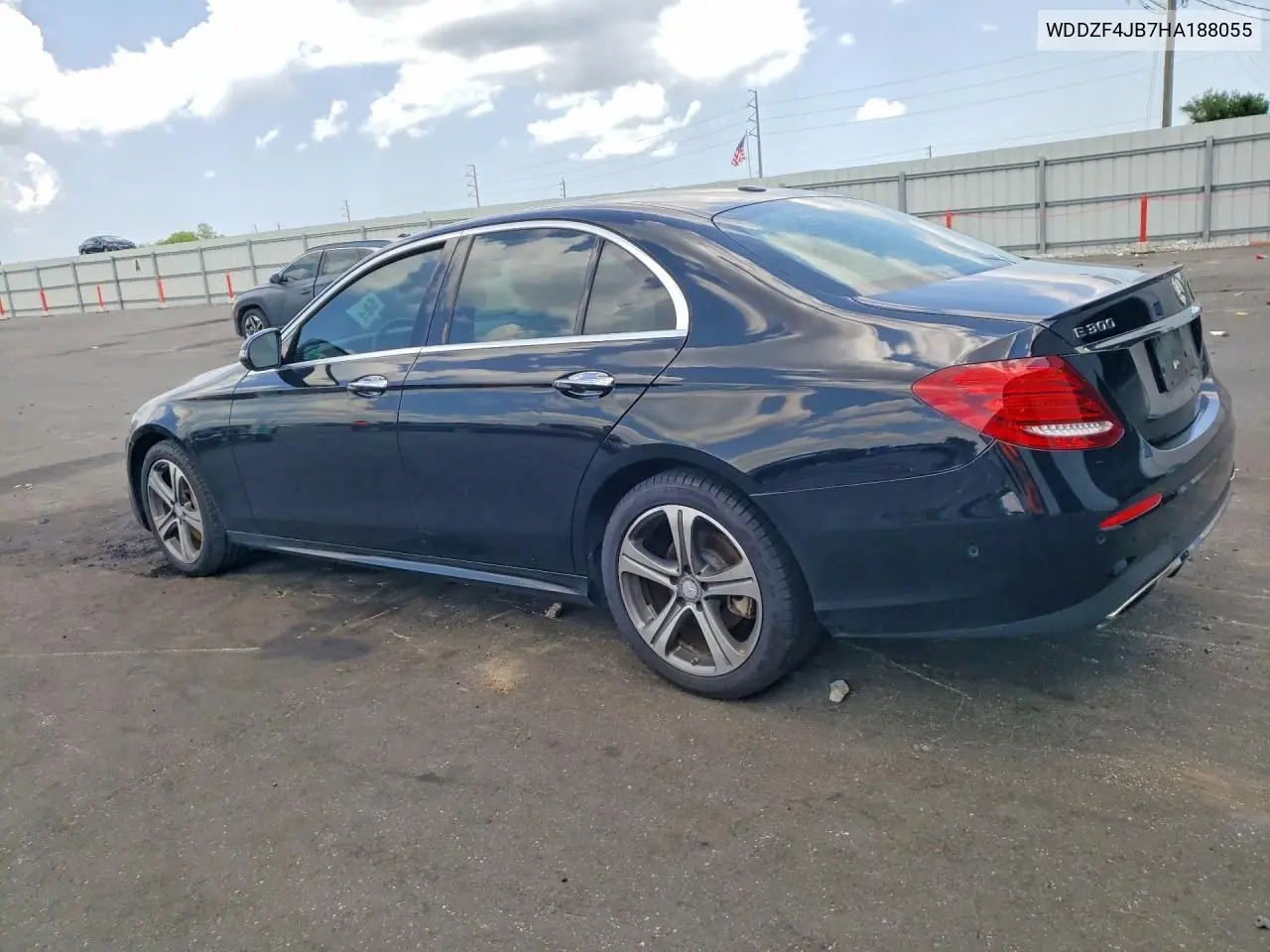 2017 Mercedes-Benz E 300 VIN: WDDZF4JB7HA188055 Lot: 61024936