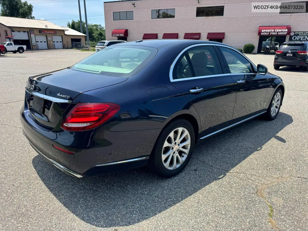 2017 Mercedes-Benz E 300 4Matic VIN: WDDZF4KB4HA073220 Lot: 61633526