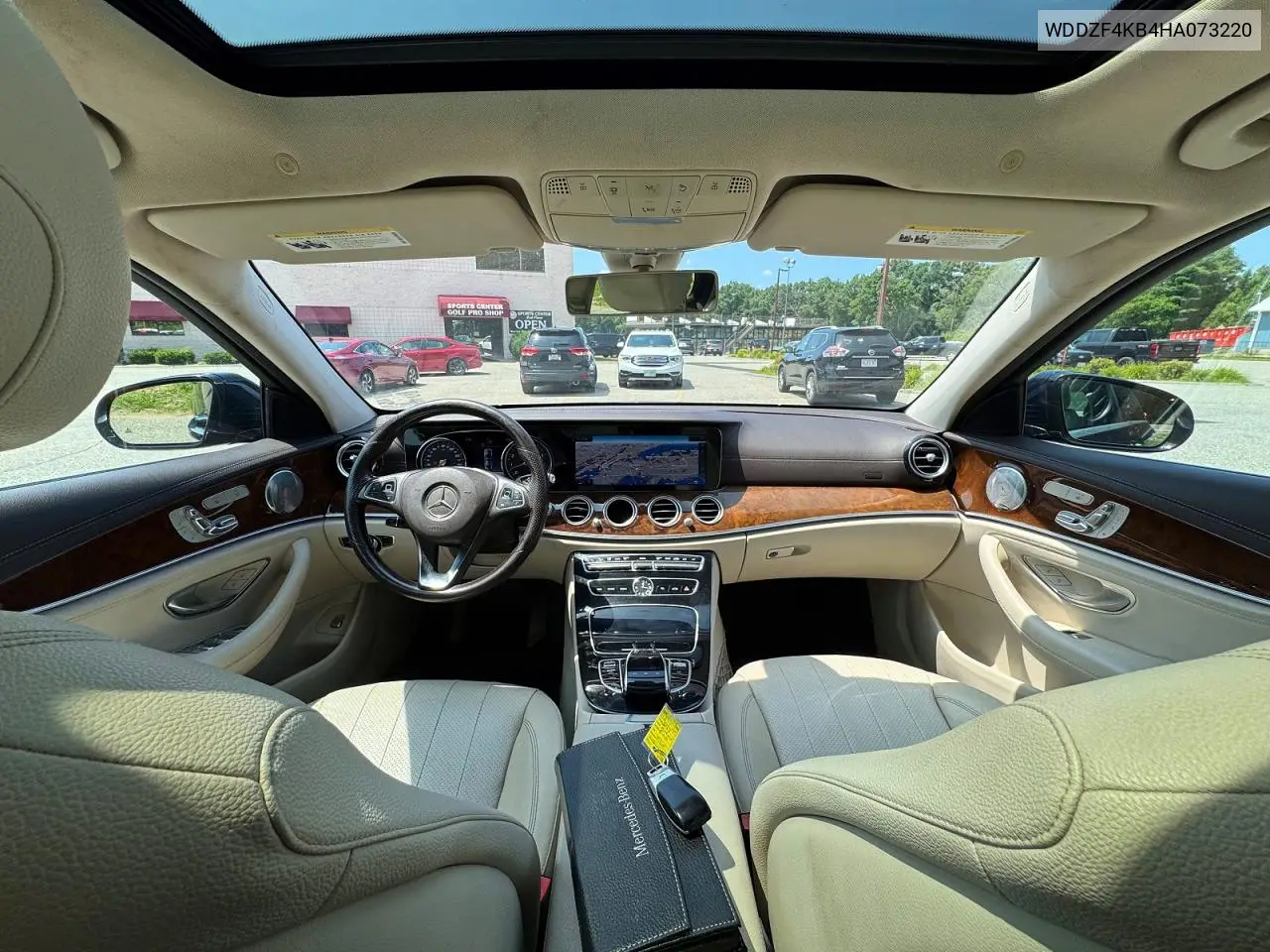 2017 Mercedes-Benz E 300 4Matic VIN: WDDZF4KB4HA073220 Lot: 61633526