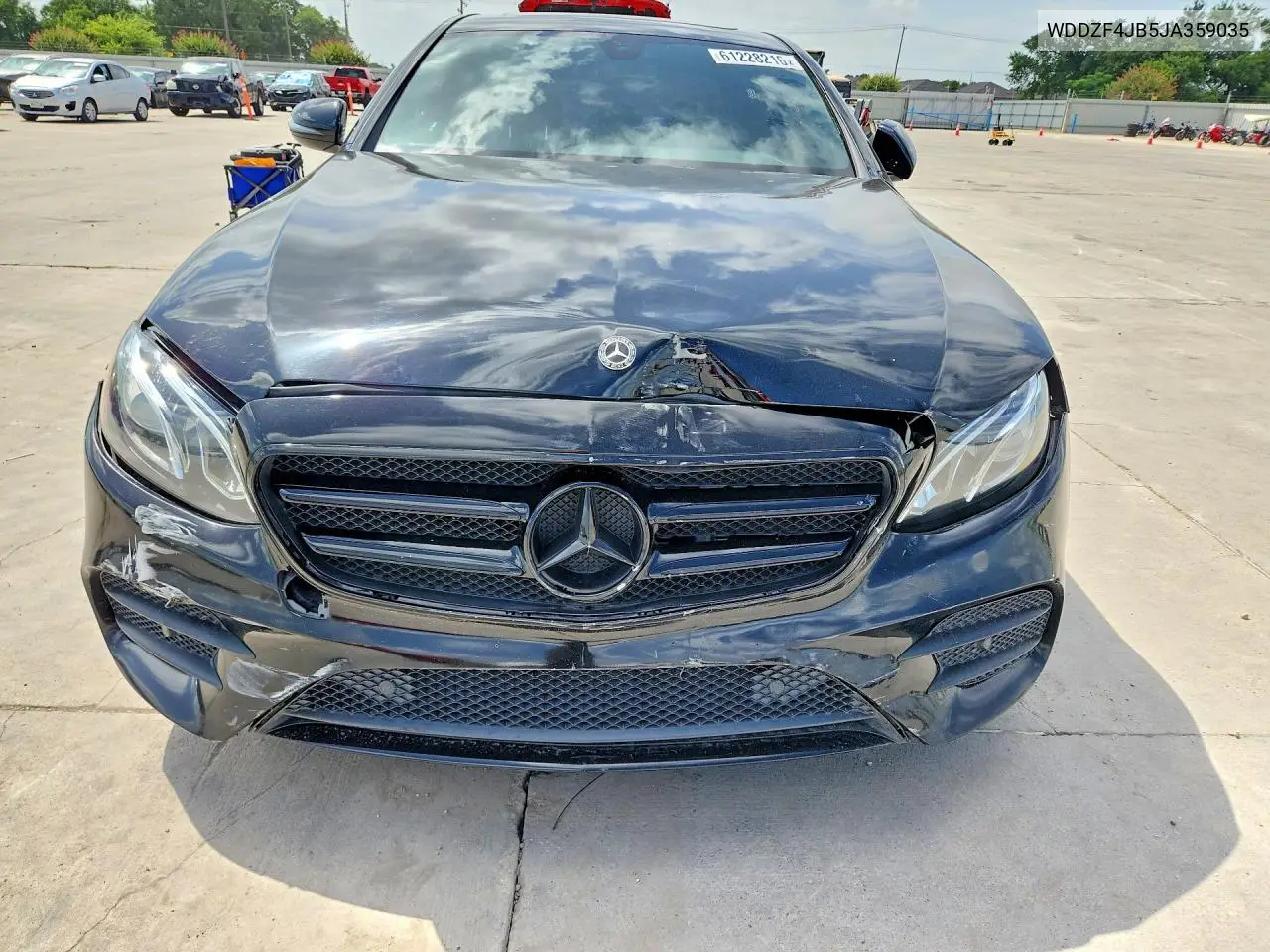 2018 Mercedes-Benz E 300 VIN: WDDZF4JB5JA359035 Lot: 61228216