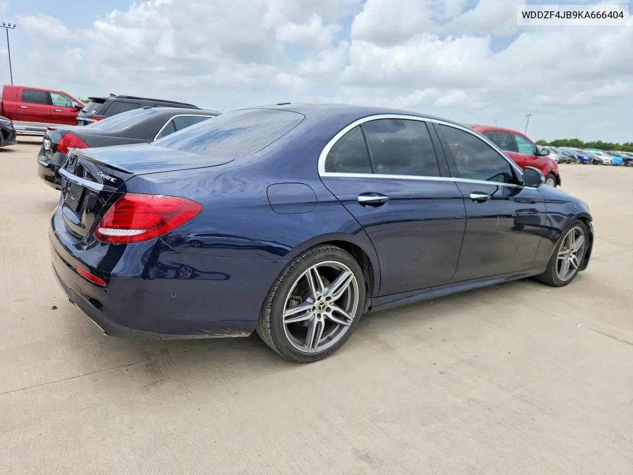 2019 Mercedes-Benz E 300 VIN: WDDZF4JB9KA666404 Lot: 60806966