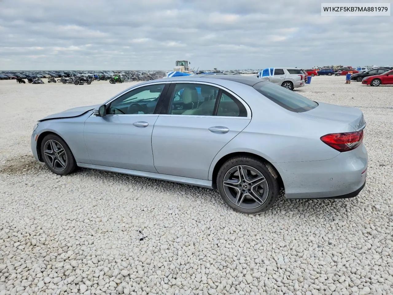 V (W213, S213, C238)