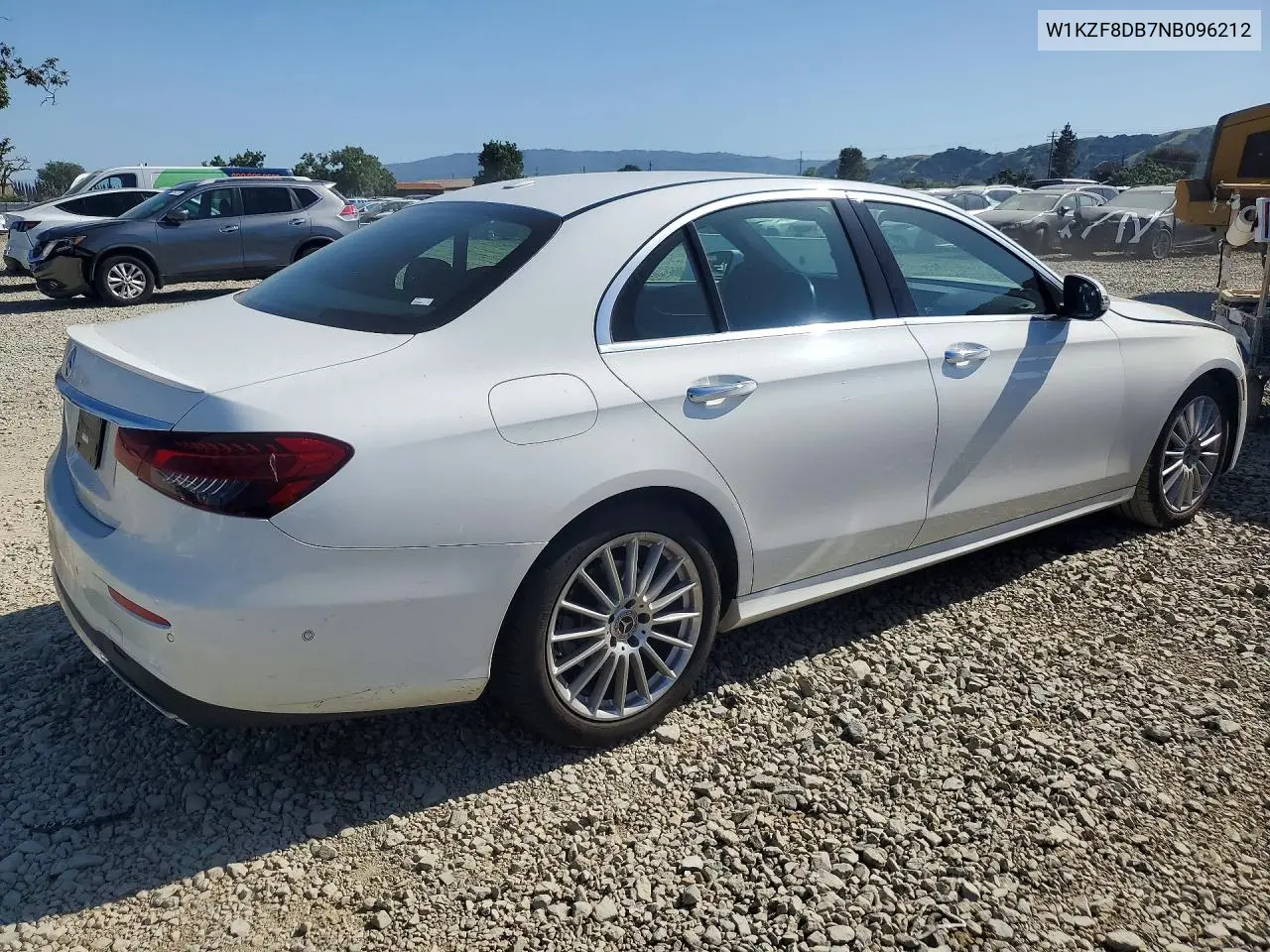 2022 Mercedes-Benz E 350 VIN: W1KZF8DB7NB096212 Lot: 46781136