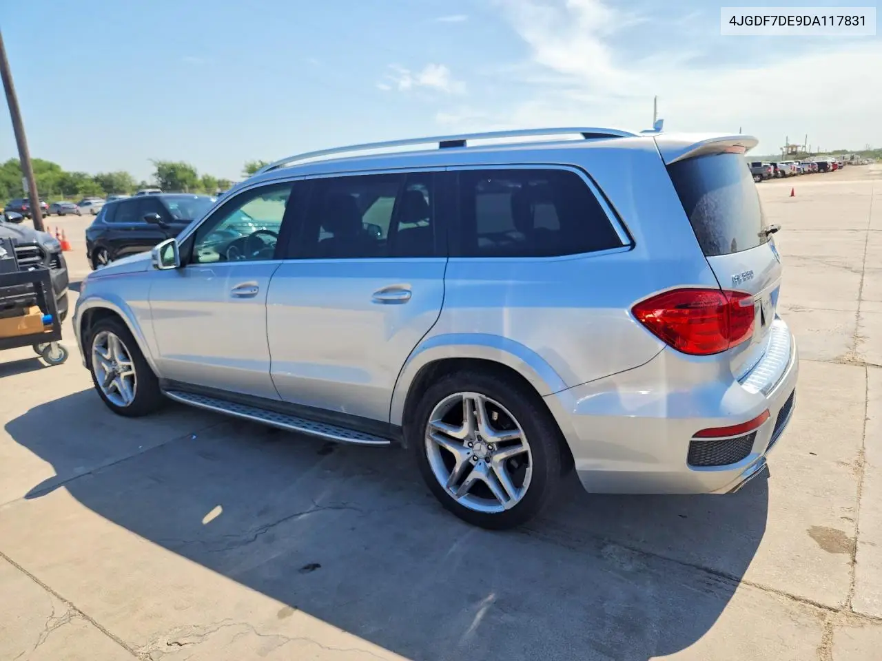 2013 Mercedes-Benz Gl 550 4Matic VIN: 4JGDF7DE9DA117831 Lot: 60012366