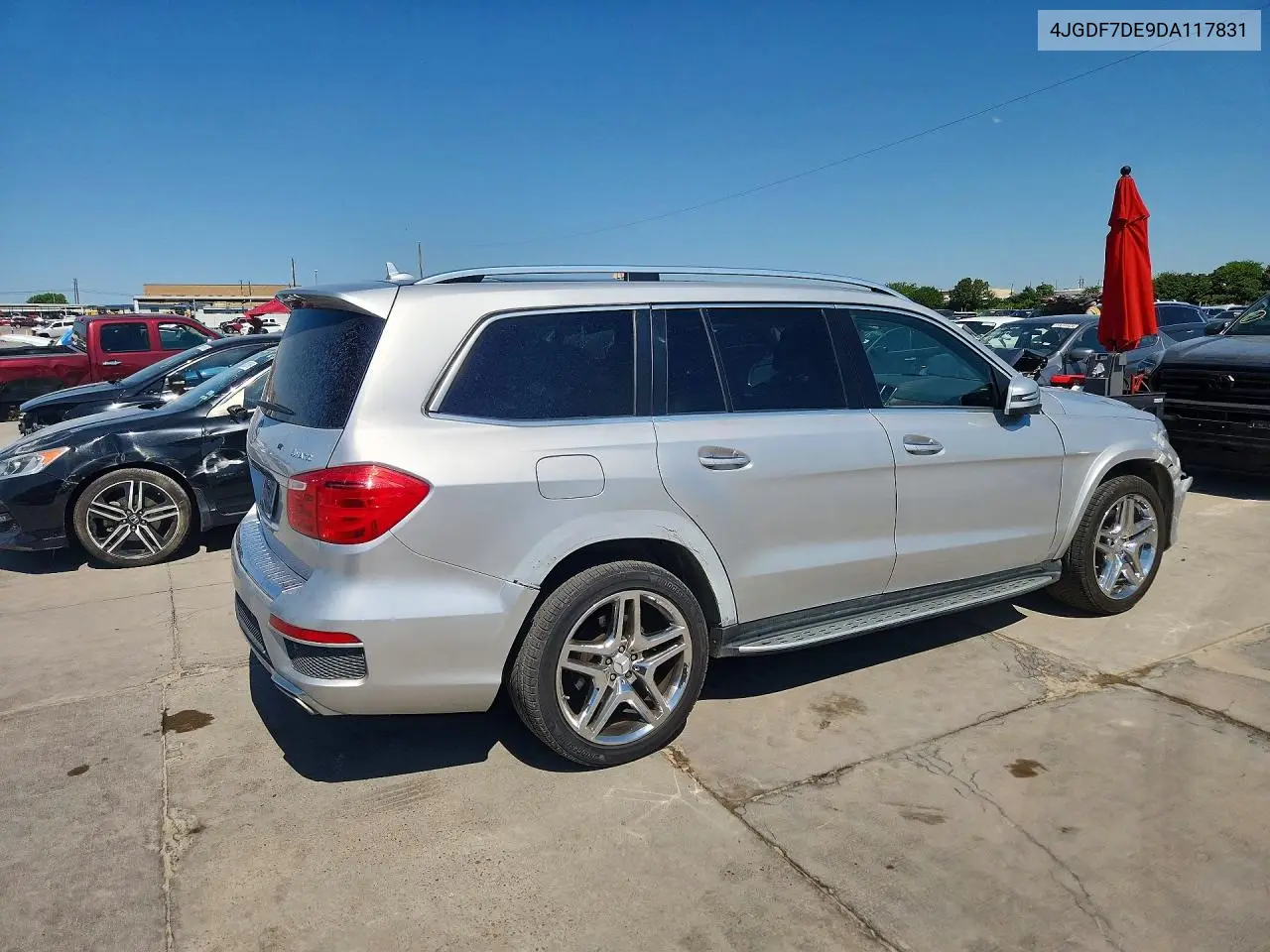 2013 Mercedes-Benz Gl 550 4Matic VIN: 4JGDF7DE9DA117831 Lot: 60012366