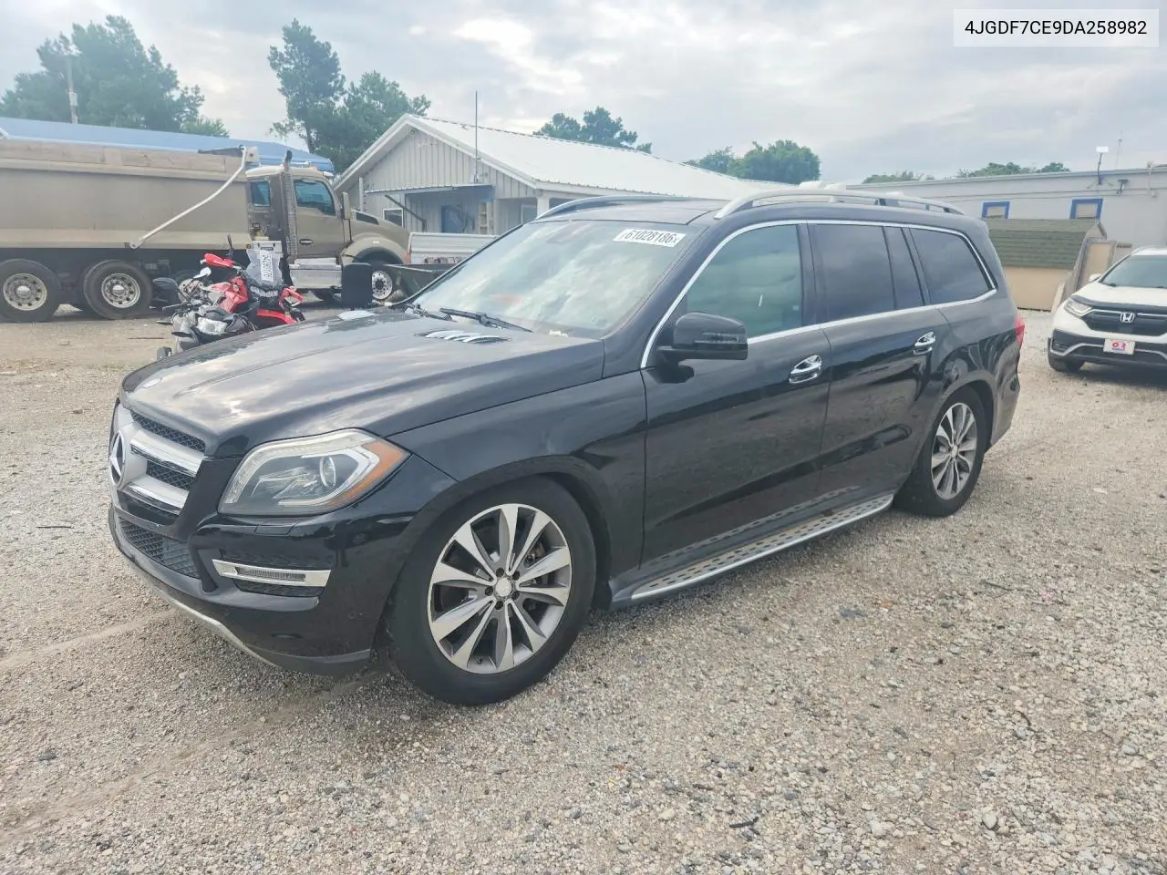 2013 Mercedes-Benz Gl 450 4Matic VIN: 4JGDF7CE9DA258982 Lot: 61028186