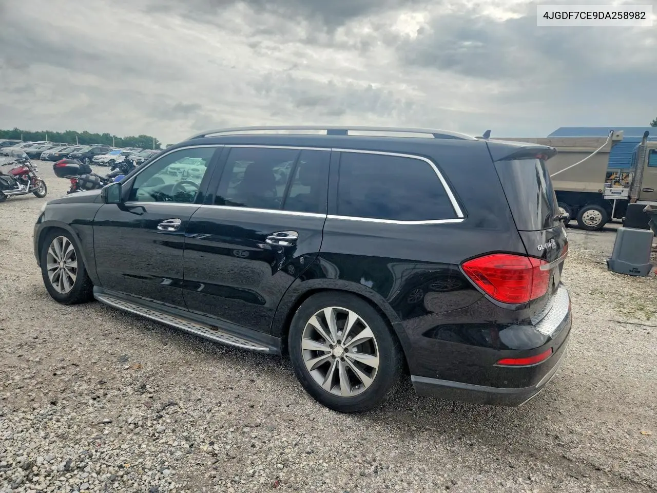 2013 Mercedes-Benz Gl 450 4Matic VIN: 4JGDF7CE9DA258982 Lot: 61028186
