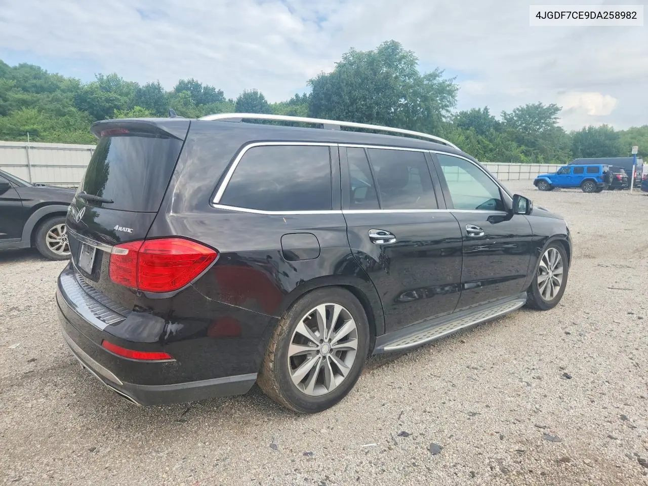 2013 Mercedes-Benz Gl 450 4Matic VIN: 4JGDF7CE9DA258982 Lot: 61028186