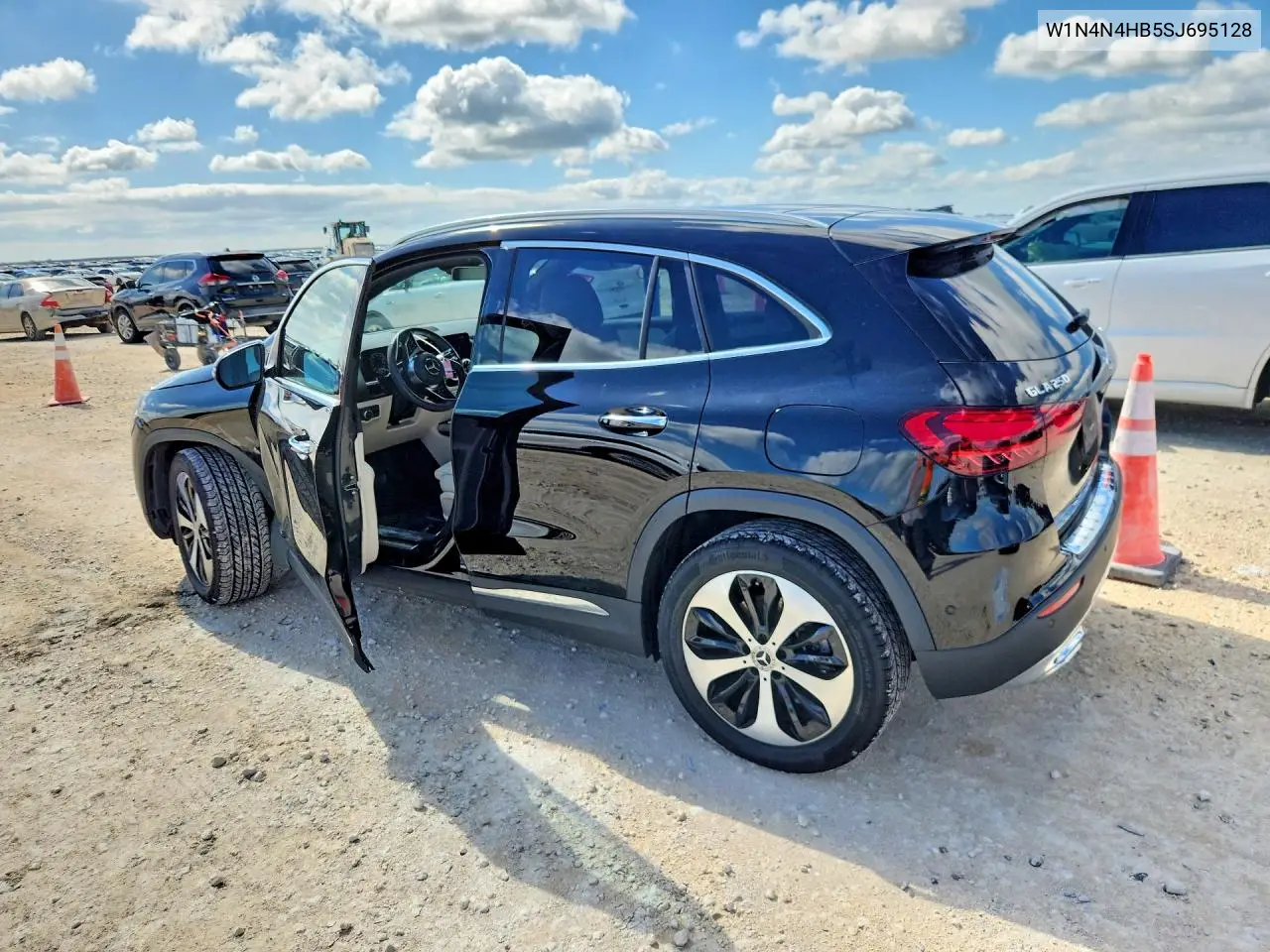 2025 Mercedes-Benz Gla 250 4Matic VIN: W1N4N4HB5SJ695128 Lot: 57653826