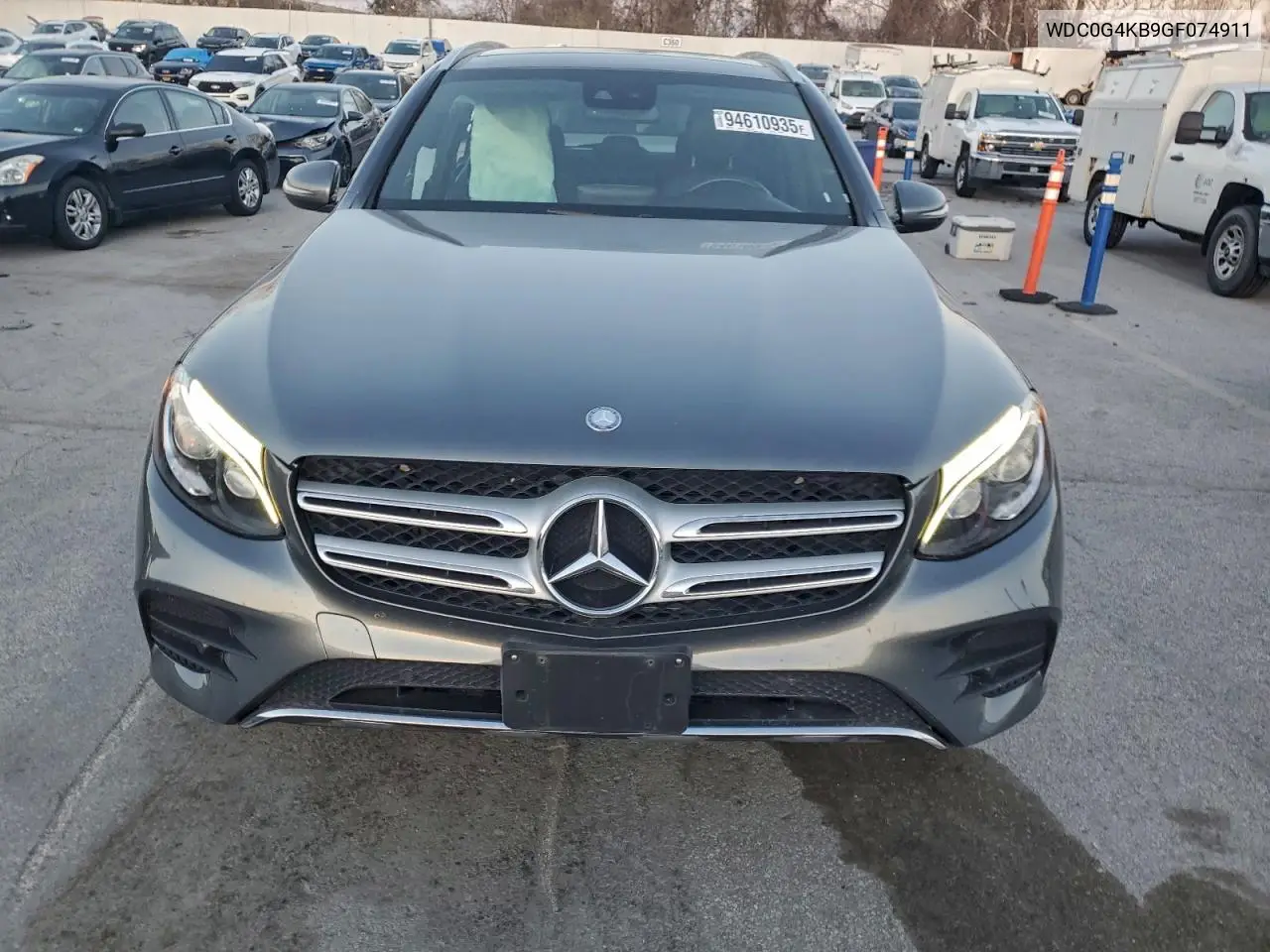 WDC0G4KB9GF074911 2016 Mercedes-Benz Glc 300 4Matic